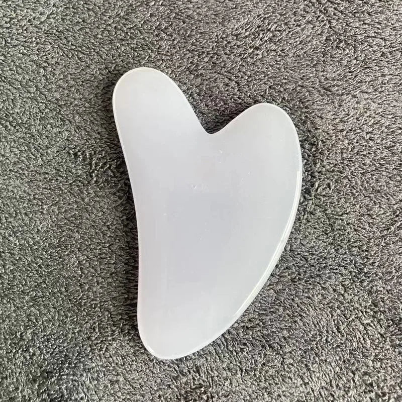 Heart-Shaped Beeswax Gua Sha Massage Tool for Face & Body – SPA Scraper and Acupuncture Massager