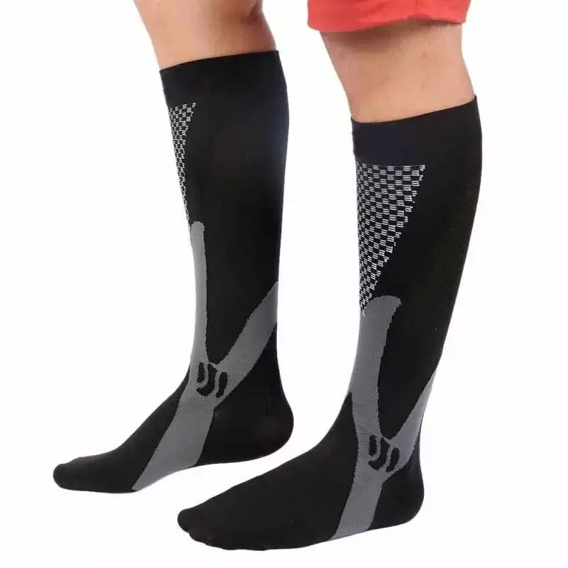 Men’s Compression Socks – Sports, Running, Nursing & Hiking Support Socks for Varicose Veins and Circulation