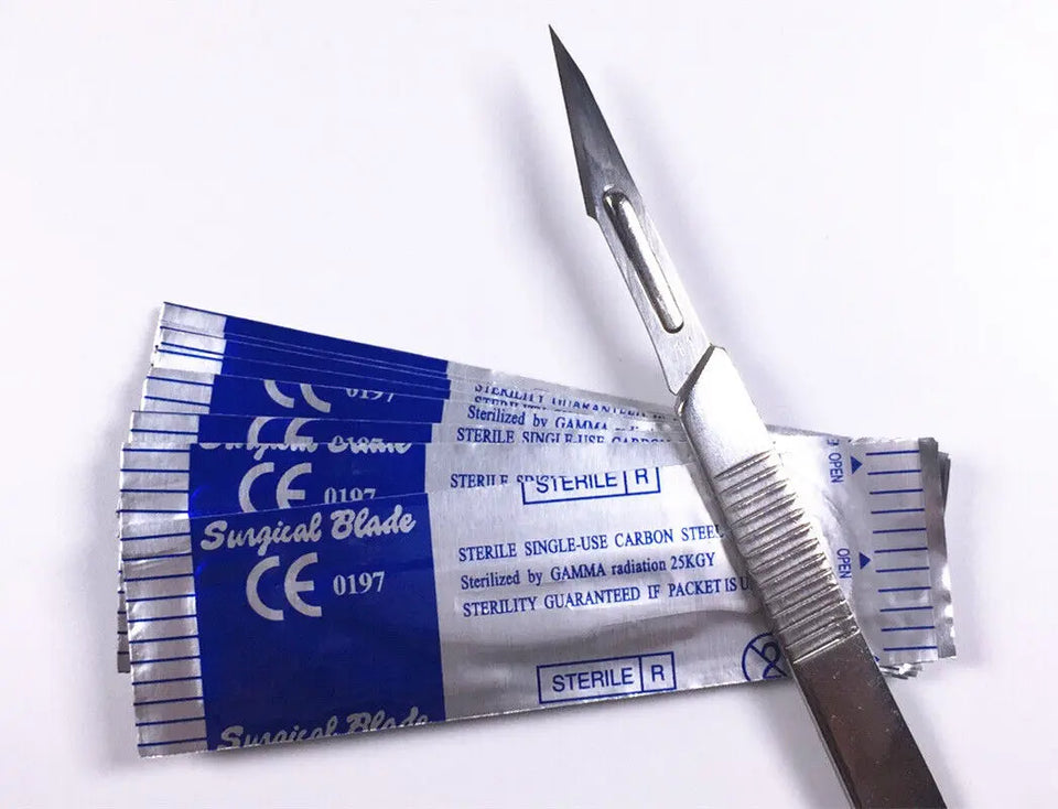 100PCS Sterile Dental Surgical Blades – Carbon Steel Scalpel Knives with Handle for Medical, Beauty, and DIY Repairs