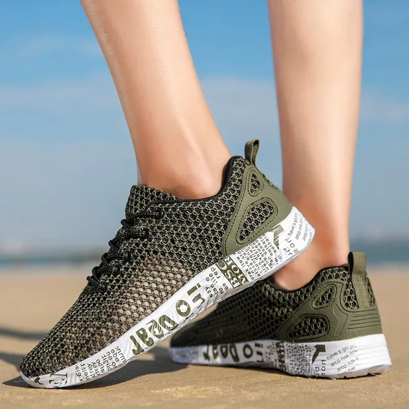 High-Quality Men’s Summer Aqua Shoes – Breathable Air Mesh Sneakers for Beach, Sport & Casual Wear